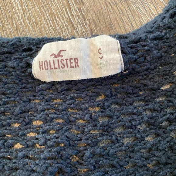 🍁50% Off Sale 🍁 Hollister Cardigan - Picture 4 of 4